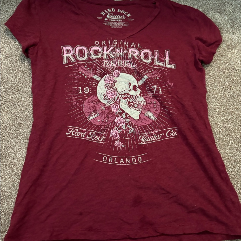 Hard Rock Cafe Red Graphic Short Sleeve Tee